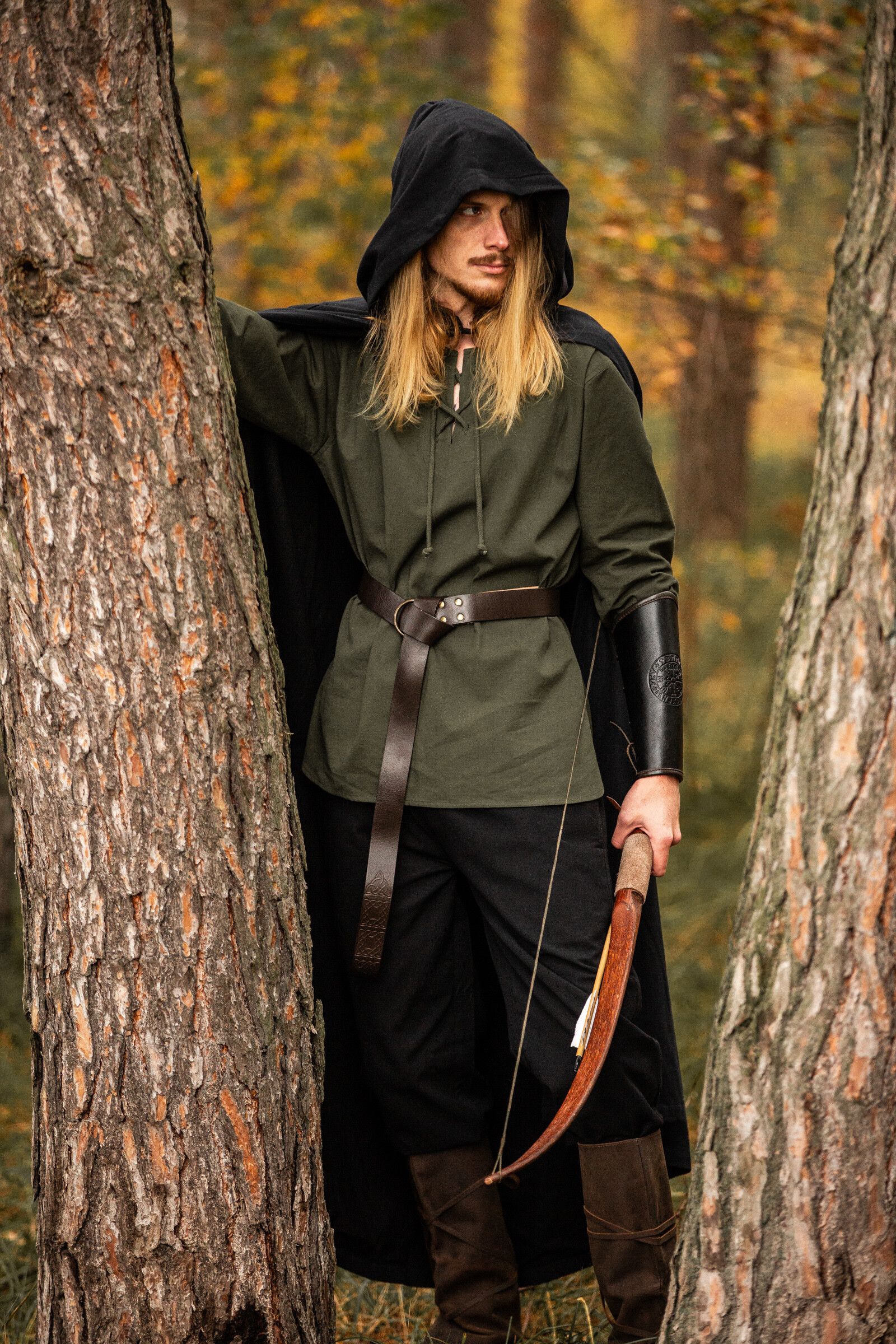 Capa medieval Johannes - Negro - Imagen 9